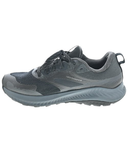 New Balance รองเท้าผ้าใบ