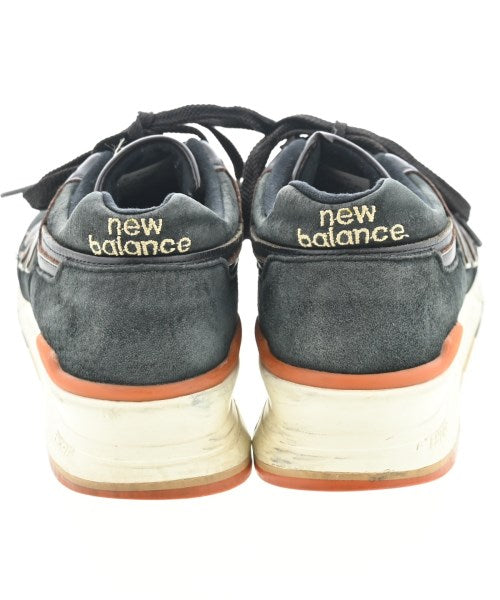 New Balance รองเท้าผ้าใบ
