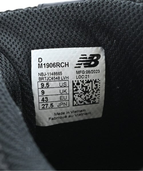 New Balance รองเท้าผ้าใบ