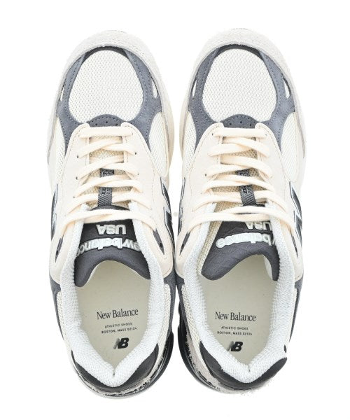 New Balance รองเท้าผ้าใบ