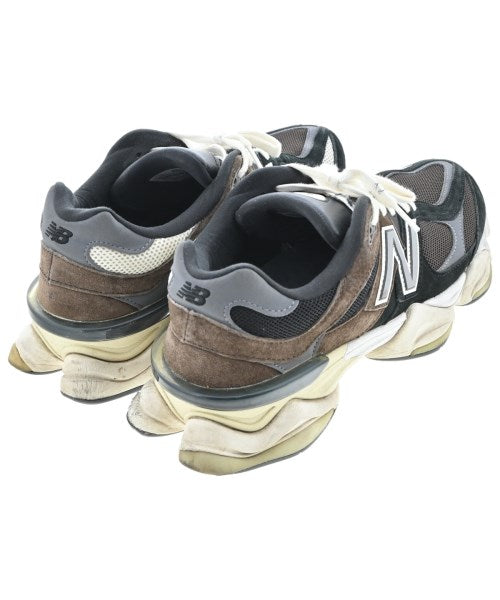 New Balance รองเท้าผ้าใบ