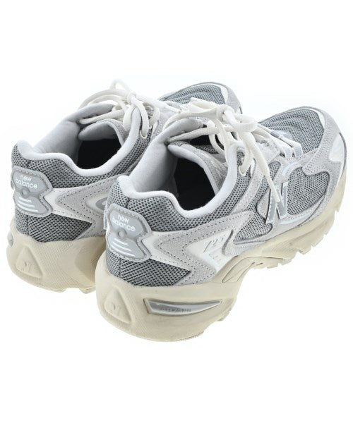 New Balance รองเท้าผ้าใบ