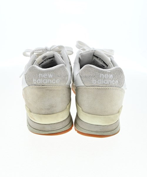 New Balance รองเท้าผ้าใบ