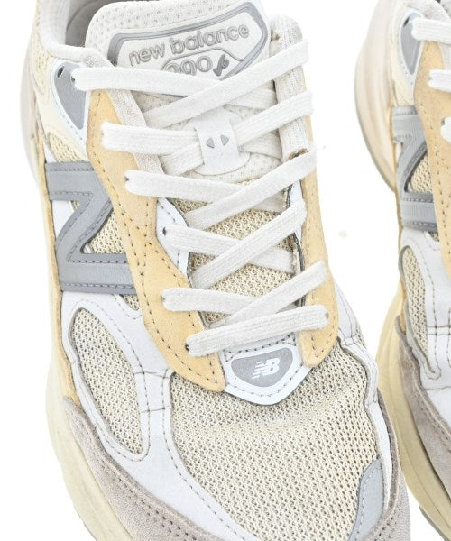 New Balance รองเท้าผ้าใบ