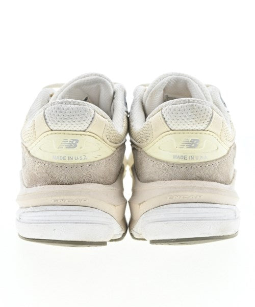 New Balance รองเท้าผ้าใบ