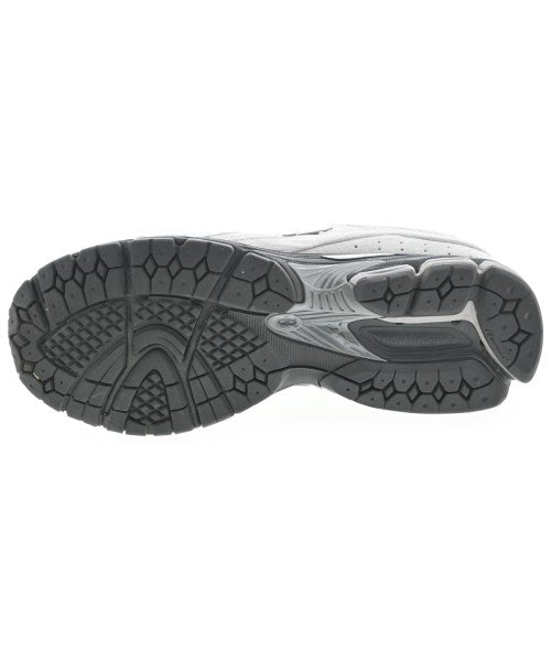 New Balance รองเท้าผ้าใบ