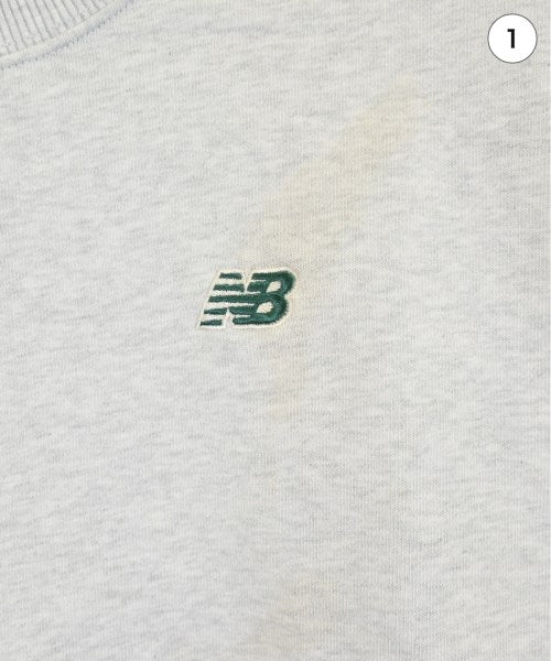 New Balance เสื้อสเวตเตอร์