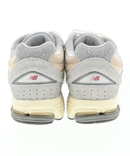 New Balance รองเท้าผ้าใบ
