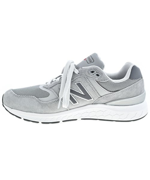 New Balance รองเท้าผ้าใบ