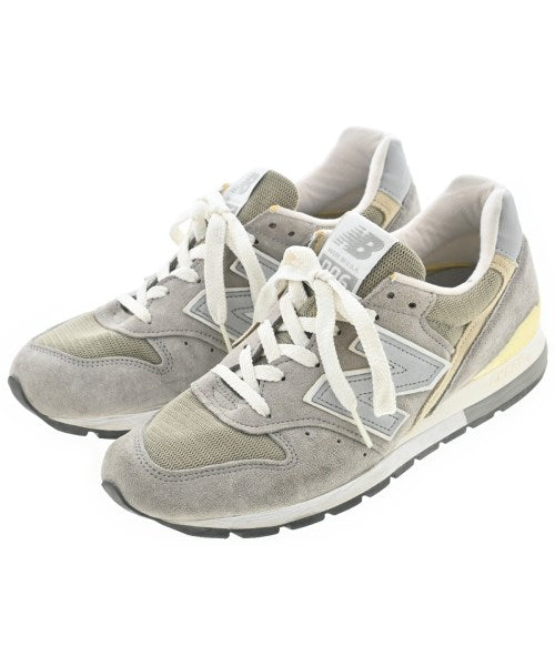 New Balance รองเท้าผ้าใบ
