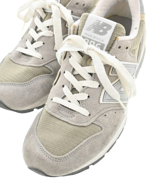 New Balance รองเท้าผ้าใบ