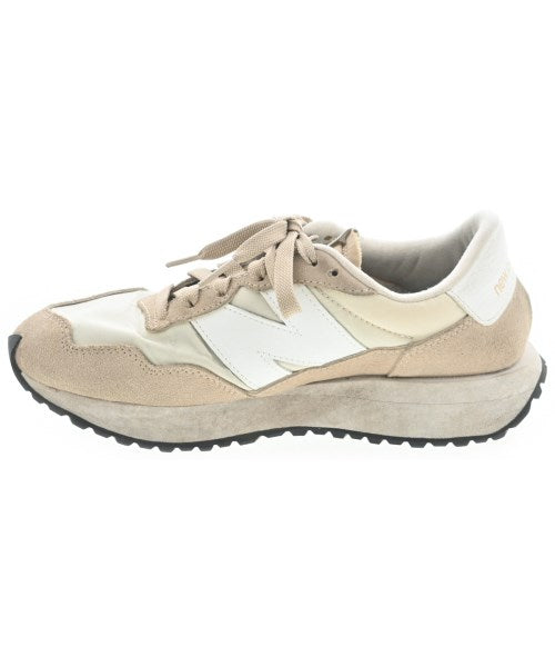 New Balance รองเท้าผ้าใบ