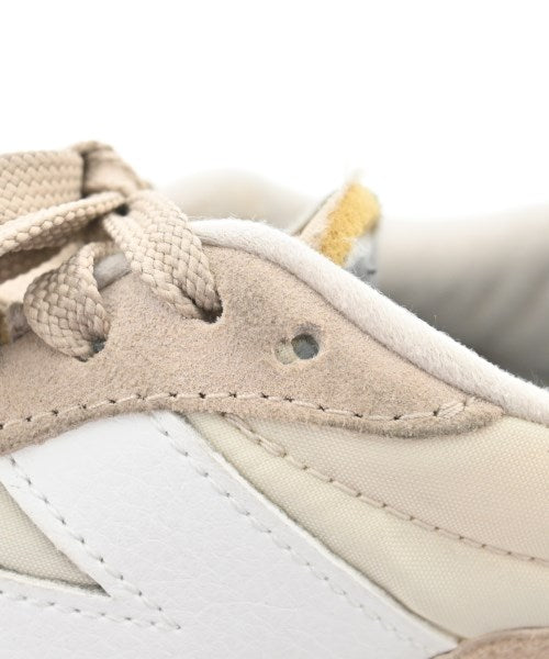 New Balance รองเท้าผ้าใบ