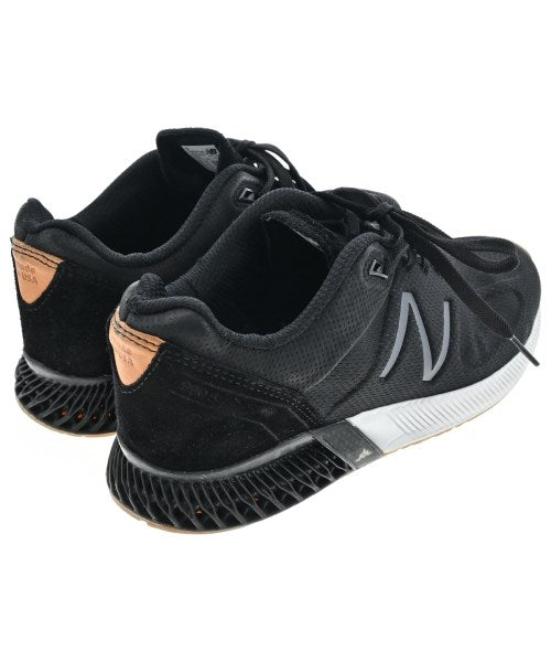 New Balance รองเท้าผ้าใบ