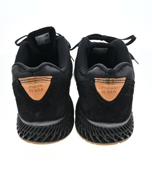New Balance รองเท้าผ้าใบ