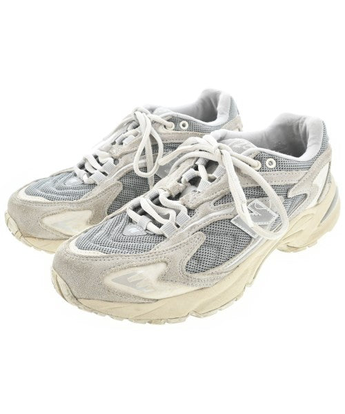New Balance รองเท้าผ้าใบ