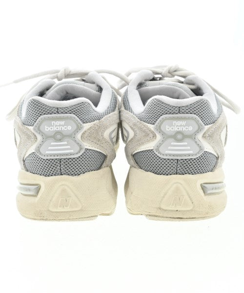 New Balance รองเท้าผ้าใบ