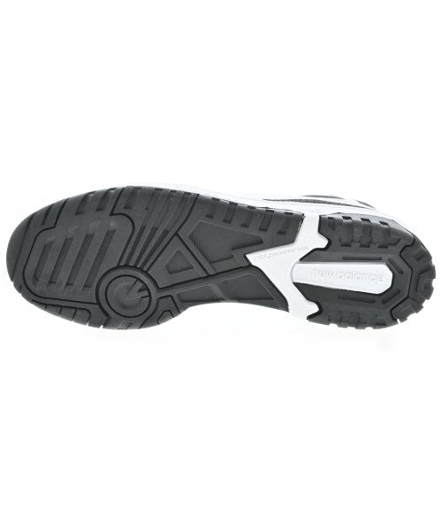 New Balance รองเท้าผ้าใบ