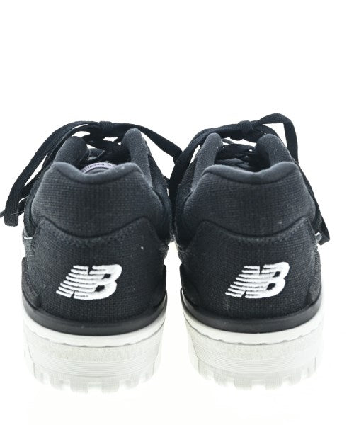 New Balance รองเท้าผ้าใบ