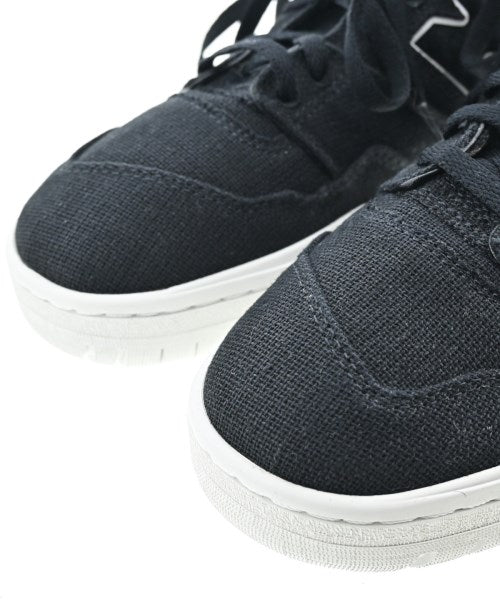 New Balance รองเท้าผ้าใบ