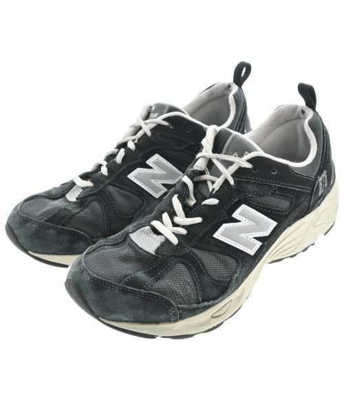 New Balance รองเท้าผ้าใบ