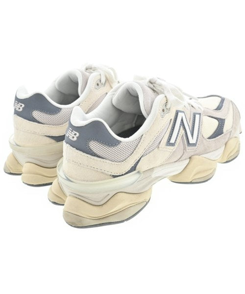New Balance รองเท้าผ้าใบ