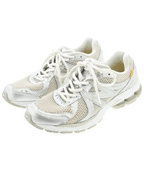 New Balance รองเท้าผ้าใบ