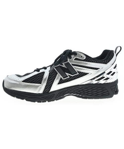 New Balance รองเท้าผ้าใบ