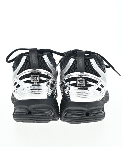 New Balance รองเท้าผ้าใบ