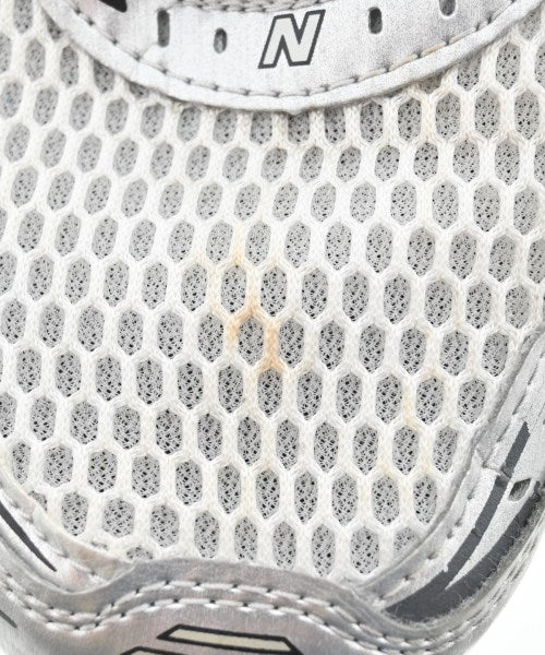 New Balance รองเท้าผ้าใบ