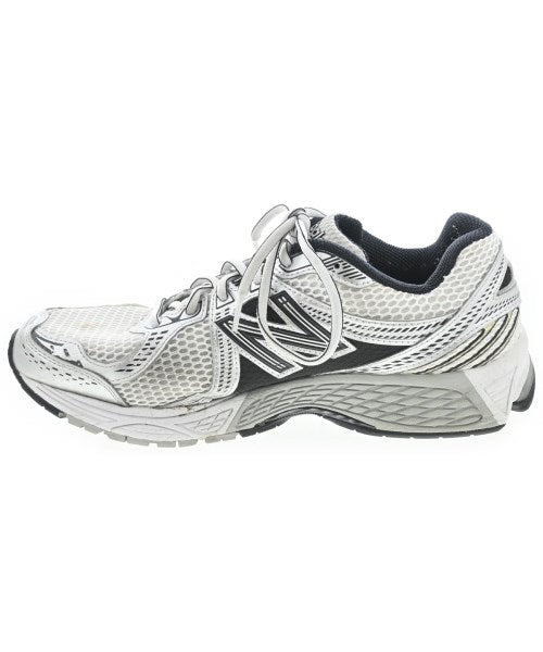 New Balance รองเท้าผ้าใบ