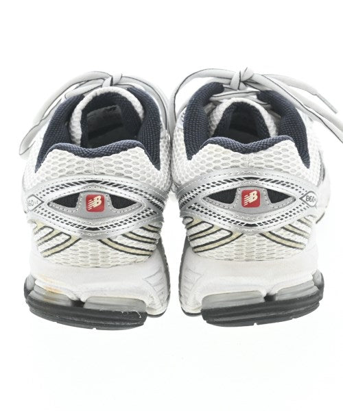 New Balance รองเท้าผ้าใบ