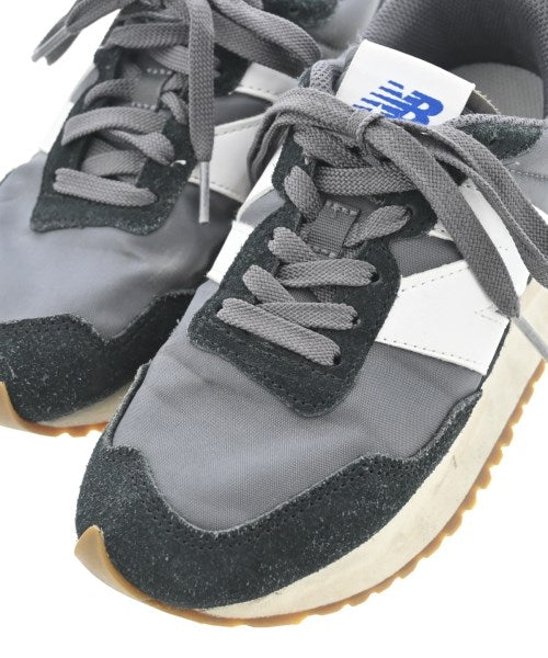New Balance รองเท้าผ้าใบ