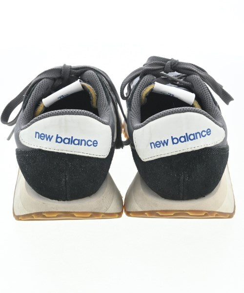 New Balance รองเท้าผ้าใบ