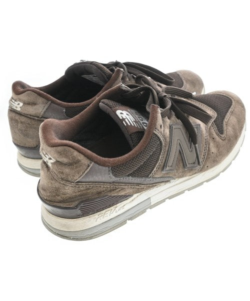 New Balance รองเท้าผ้าใบ