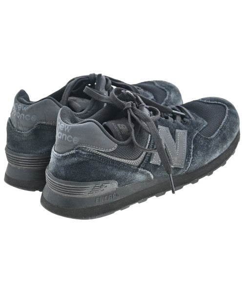 New Balance รองเท้าผ้าใบ