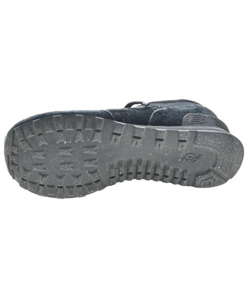 New Balance รองเท้าผ้าใบ