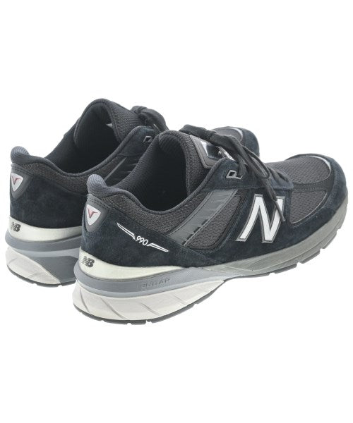 New Balance รองเท้าผ้าใบ