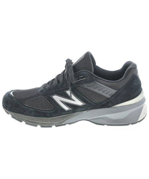 New Balance รองเท้าผ้าใบ