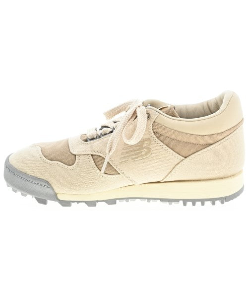 New Balance รองเท้าผ้าใบ