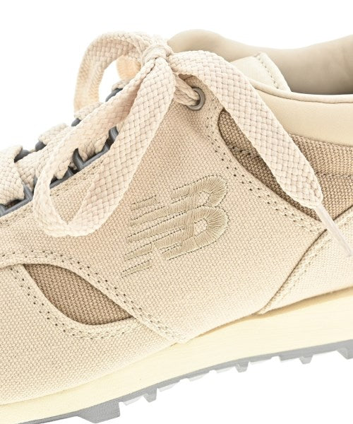 New Balance รองเท้าผ้าใบ