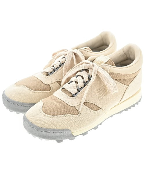 New Balance รองเท้าผ้าใบ