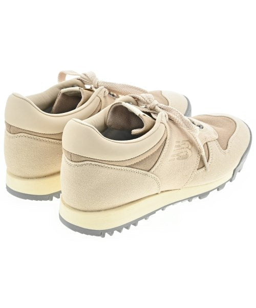 New Balance รองเท้าผ้าใบ