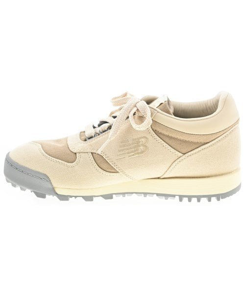 New Balance รองเท้าผ้าใบ