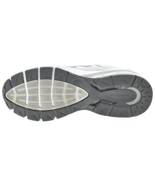New Balance รองเท้าผ้าใบ