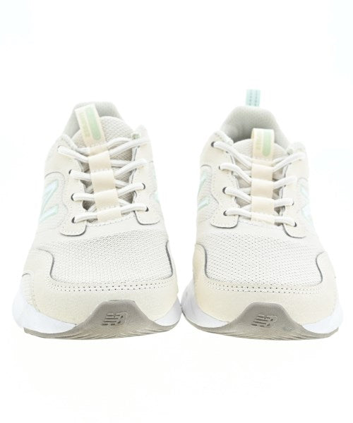 New Balance รองเท้าผ้าใบ