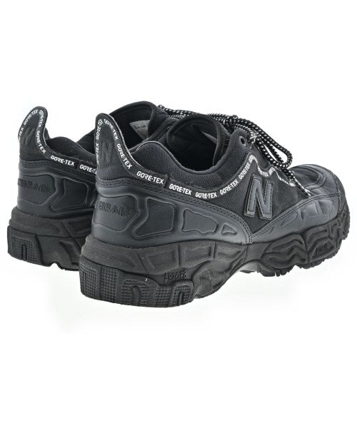 New Balance รองเท้าผ้าใบ