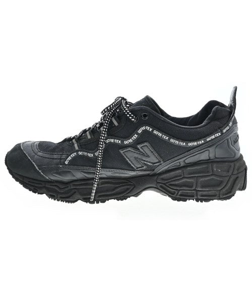 New Balance รองเท้าผ้าใบ