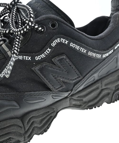 New Balance รองเท้าผ้าใบ