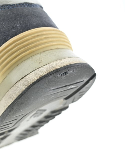 New Balance รองเท้าผ้าใบ
